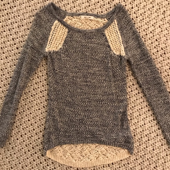 Pink Rose Tops - Pink Rose Gorgeous sweater/top Pink Rose Tops - Pink Rose Gorgeous sweater/top